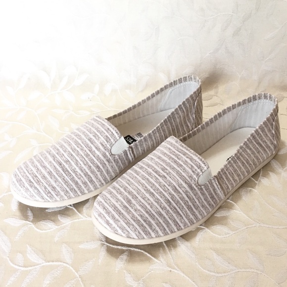 airwalk shoes womens flats